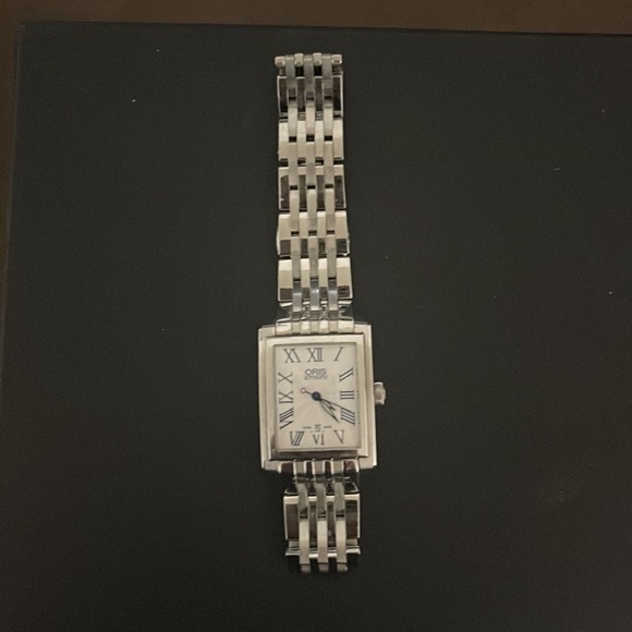 Female automatic Oris watches - Picture 3 of 10